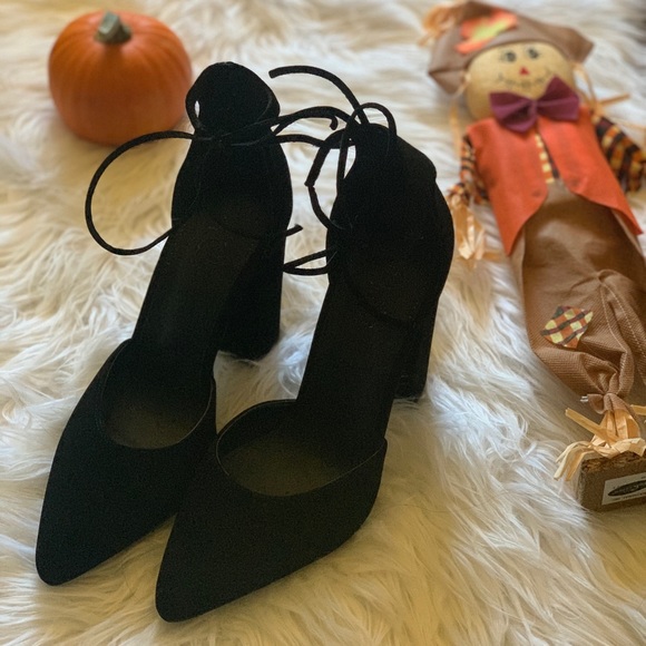 Charlotte Russe Shoes - Charlotte Russe Velvet Chunky Heels!